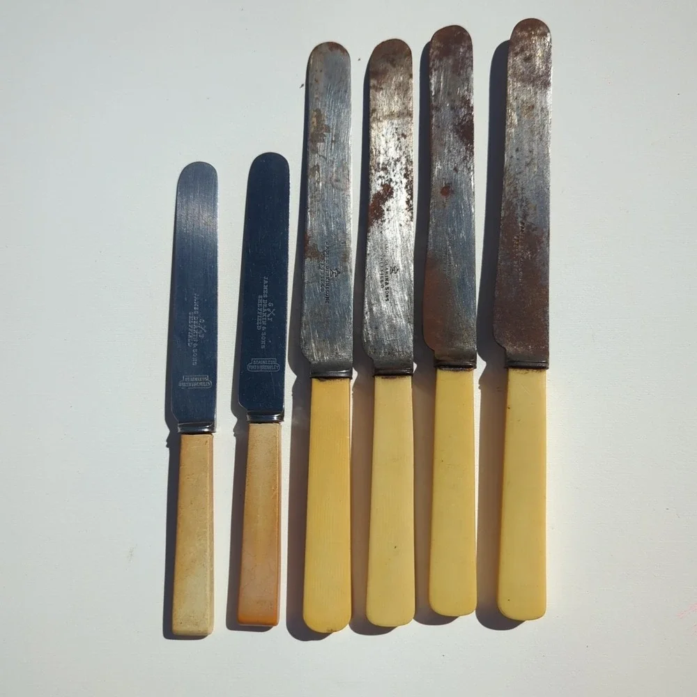 Vintage 6 Stainless Steel James Deakin Sons Butter Knives Bakelite Sheffield